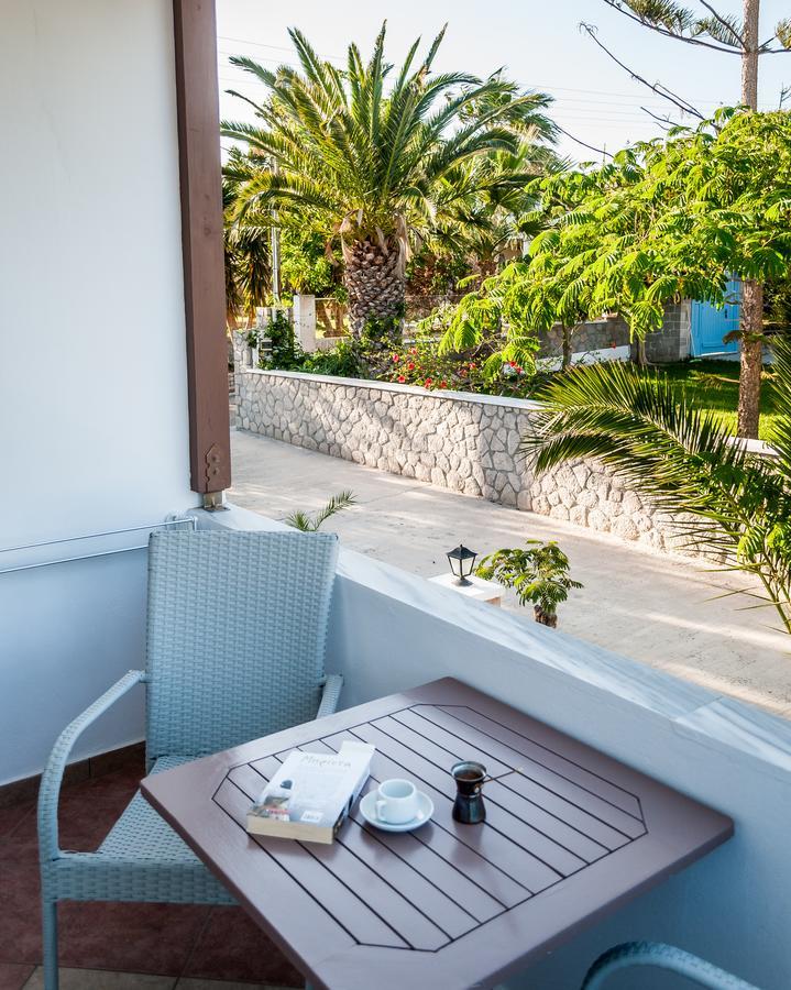 Oceanis Rooms Adamantas  ภายนอก รูปภาพ