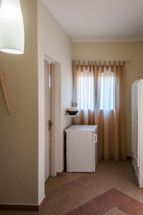 Oceanis Rooms Adamantas  ภายนอก รูปภาพ