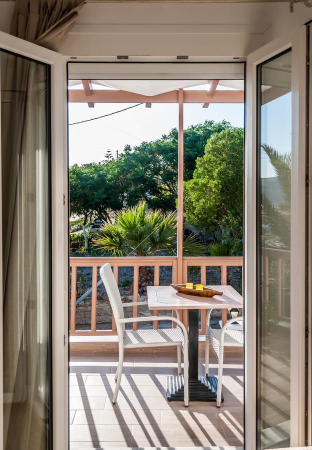 Oceanis Rooms Adamantas  ภายนอก รูปภาพ